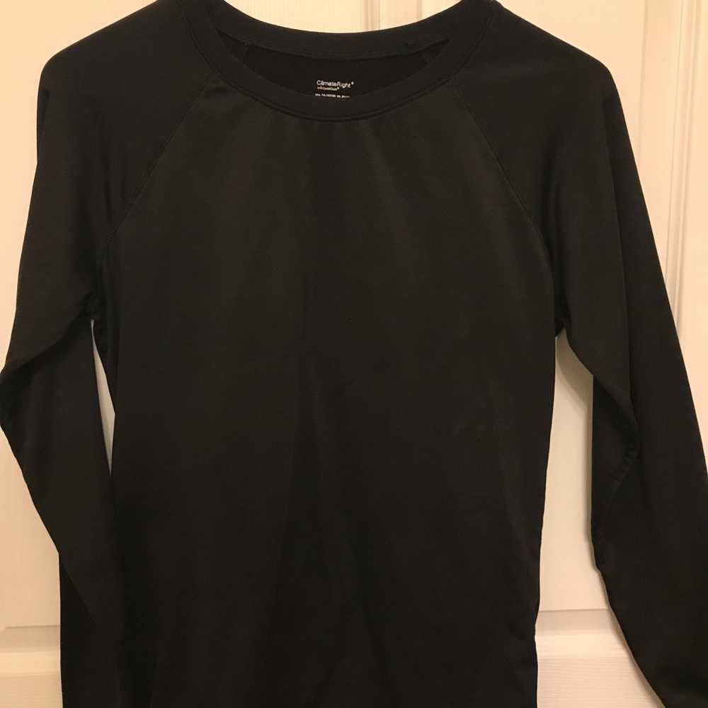 Black Long Sleeve Athletic Shirt